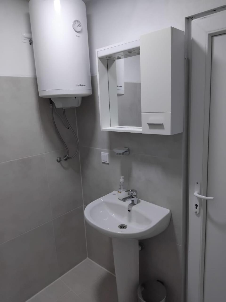 Apartments Maki Τίβατ Εξωτερικό φωτογραφία